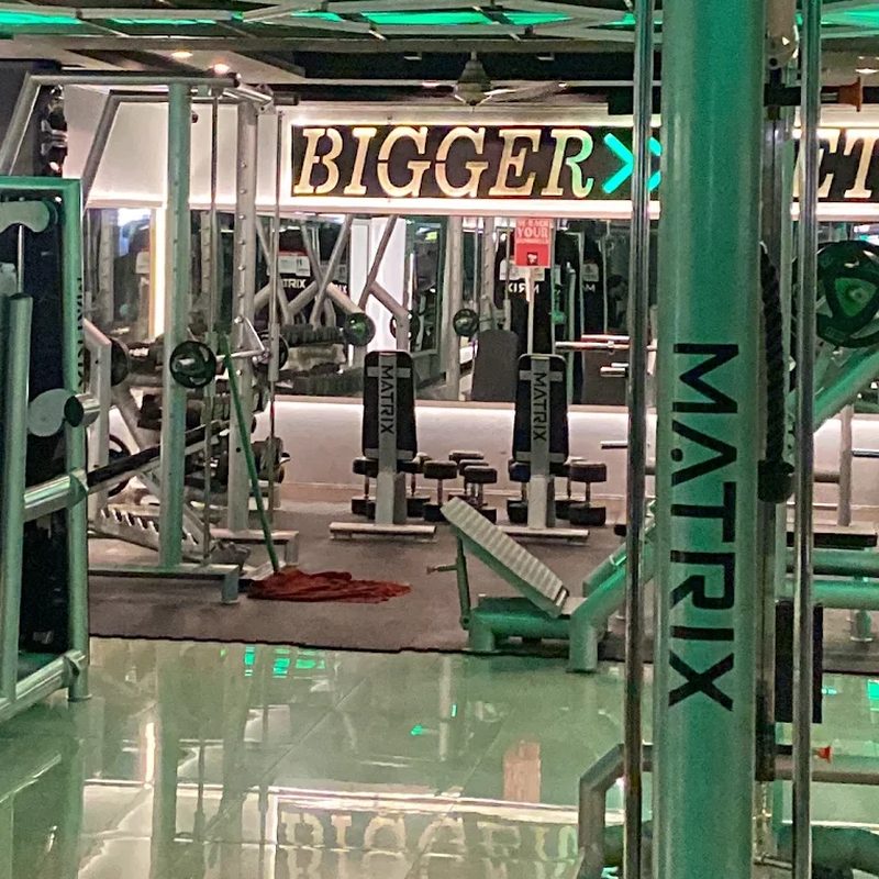 Dumbbell rack detail